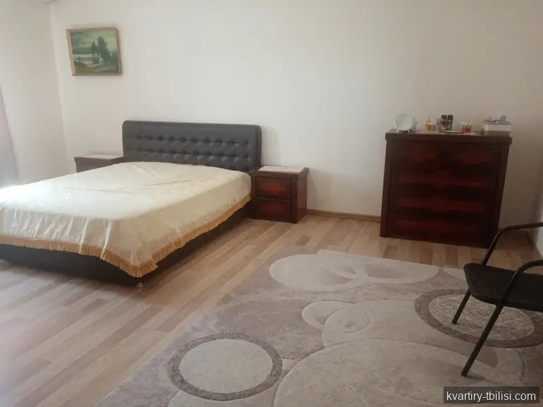 იყიდება 4 ოთახიანი სახლი თბილისში, 120 მ² — 250 000 USD | Tbilisi Homes
