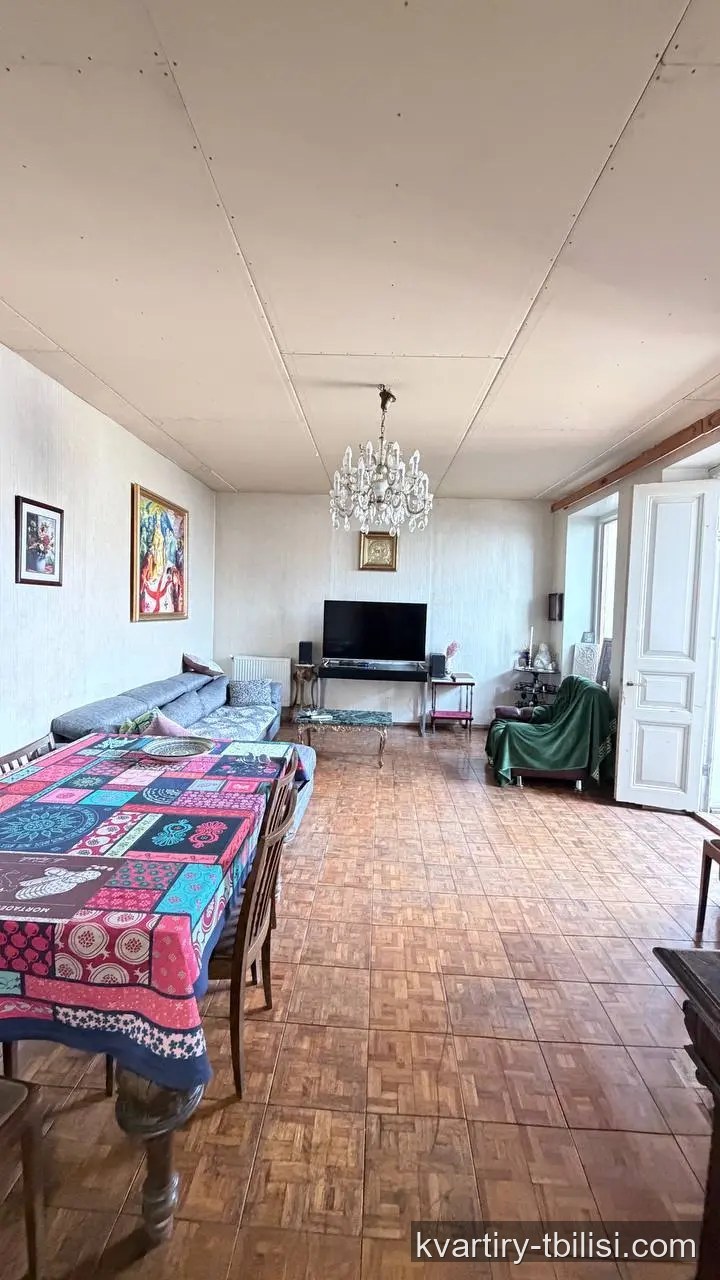 4-bedroom Apartment for sale in Abanotubani, Tbilisi, 160 sqm, floor 2/3 — 340 000 USD | Tbilisi Homes