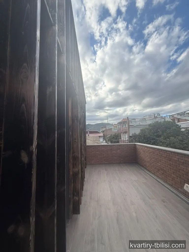 იყიდება 5 ოთახიანი სახლი ავლაბარში, 264 მ² — 550 000 USD | Tbilisi Homes