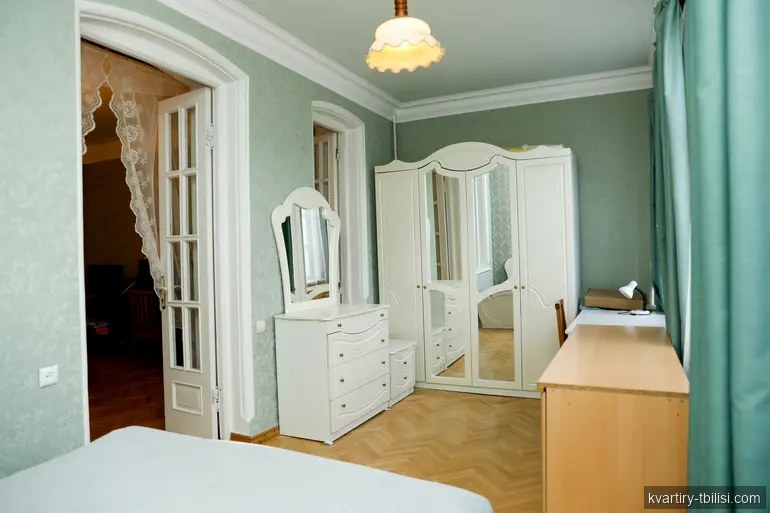 5-bedroom House for sale in Avlabari, Tbilisi, 257 sqm — 420 000 USD | Tbilisi Homes