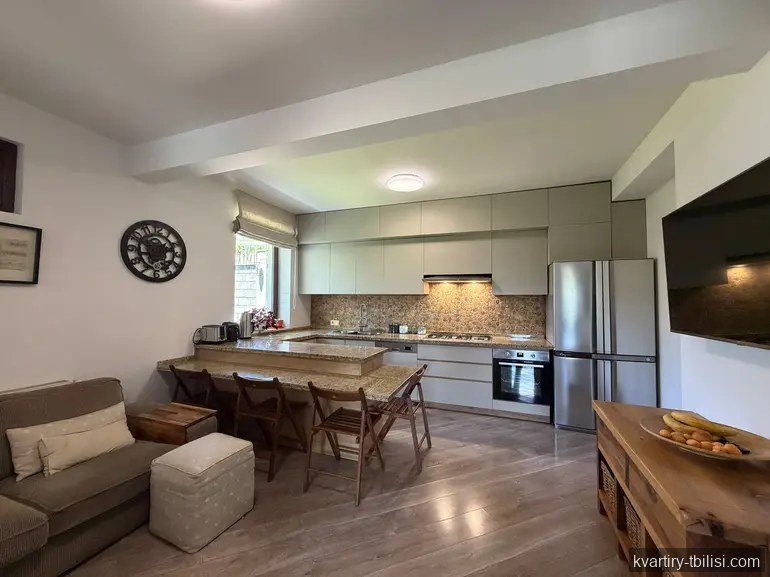 11-bedroom House for rent in Didi Digomi, Tbilisi, 340 sqm — 4 500 USD/month | Tbilisi Homes