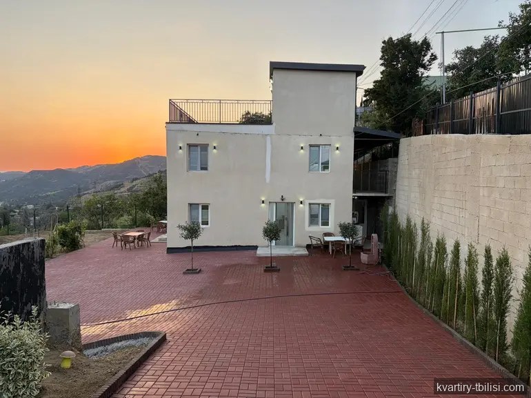 4-комнатный дом в Тбилиси — 1 400 USD/мес | Tbilisi Homes
