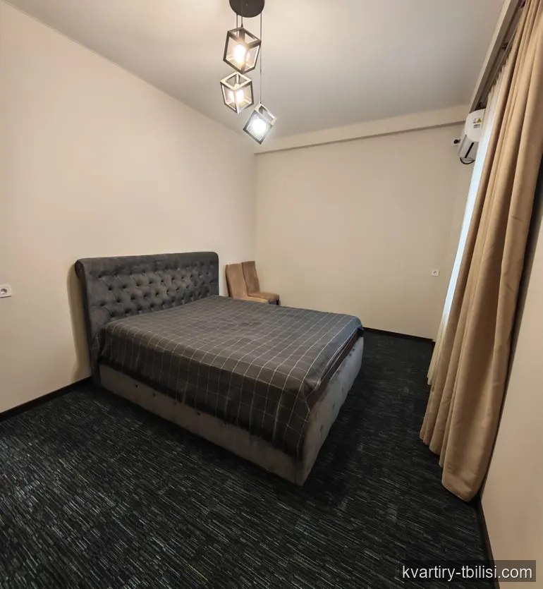 ქირავდება 8 ოთახიანი სახლი თბილისში, 336 მ² — 2 500 USD/თვეში | Tbilisi Homes