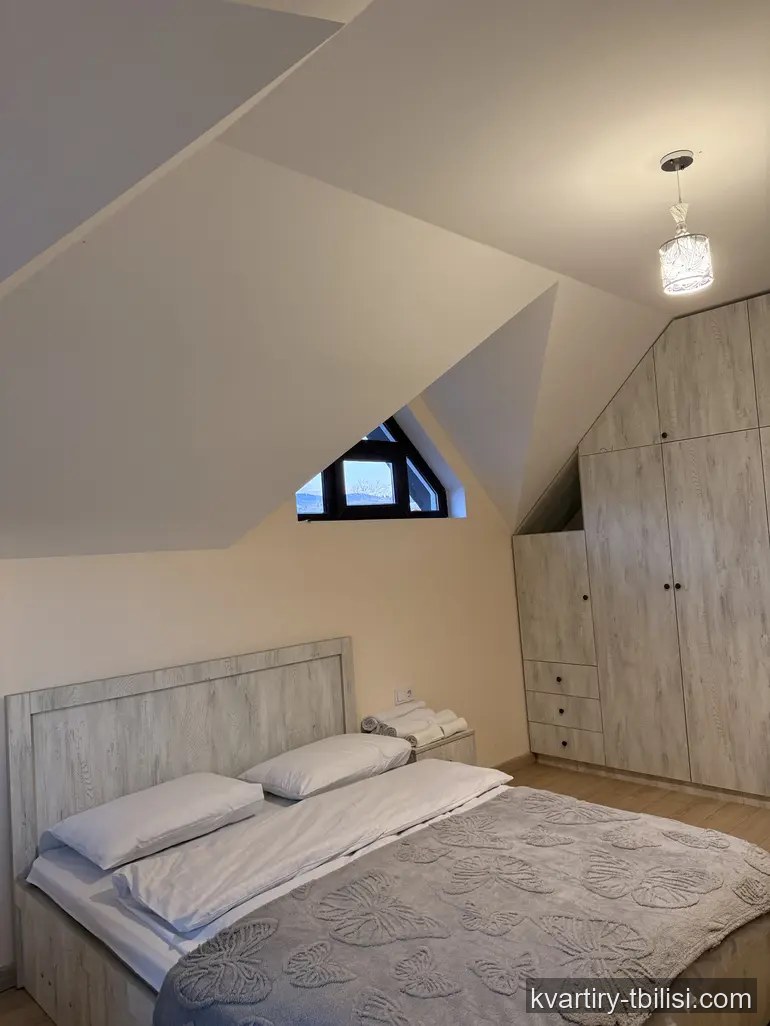 9-комнатный дом в Тбилиси — 1 600 USD/мес | Tbilisi Homes