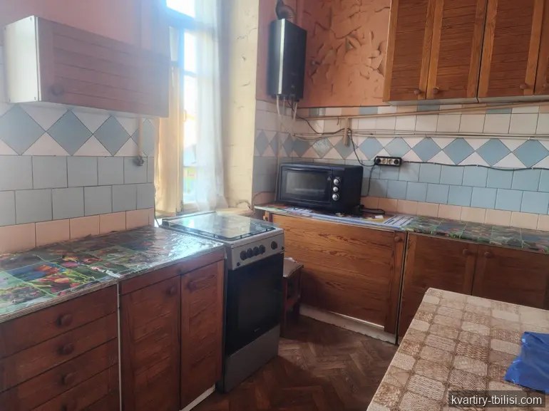 5-комнатный дом в Авлабари — 400 USD/мес | Tbilisi Homes