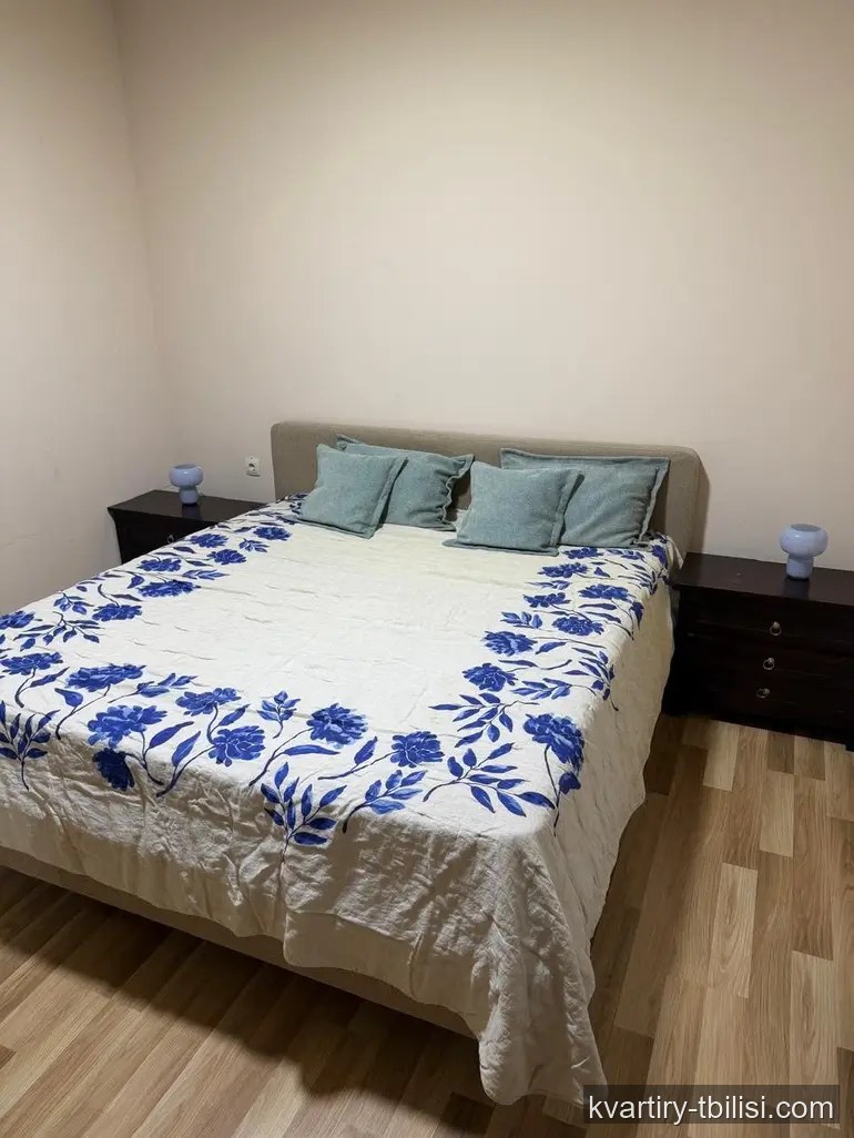 3-комнатный дом в Чугурети — 600 USD/мес | Tbilisi Homes