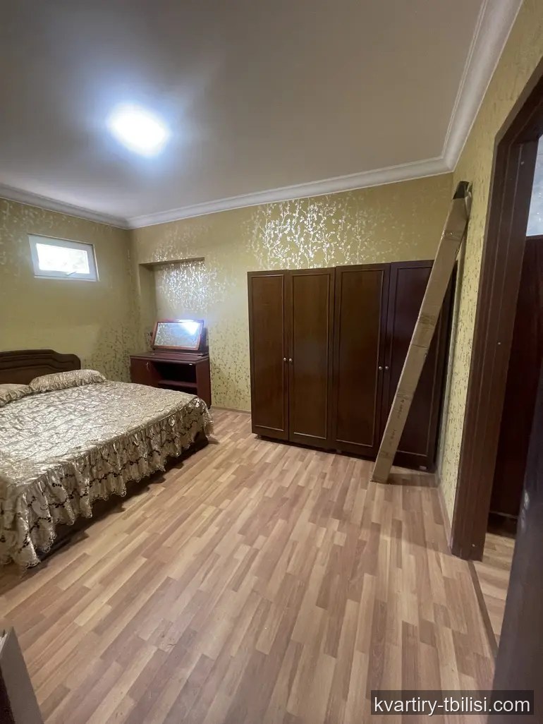 3-комнатный дом в Чугурети — 569 USD/мес | Tbilisi Homes