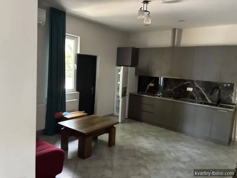 4-комнатный дом в Чугурети — 650 USD/мес | Tbilisi Homes