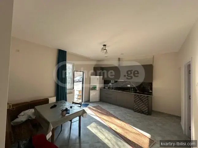 4-комнатный дом в Чугурети — 650 USD/мес | Tbilisi Homes