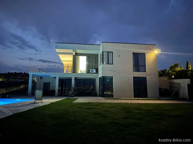 11-комнатный дом в Диди Дигоми — 6 000 USD/мес | Tbilisi Homes