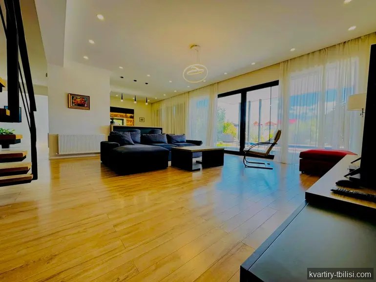 11-комнатный дом в Диди Дигоми — 4 500 USD/мес | Tbilisi Homes