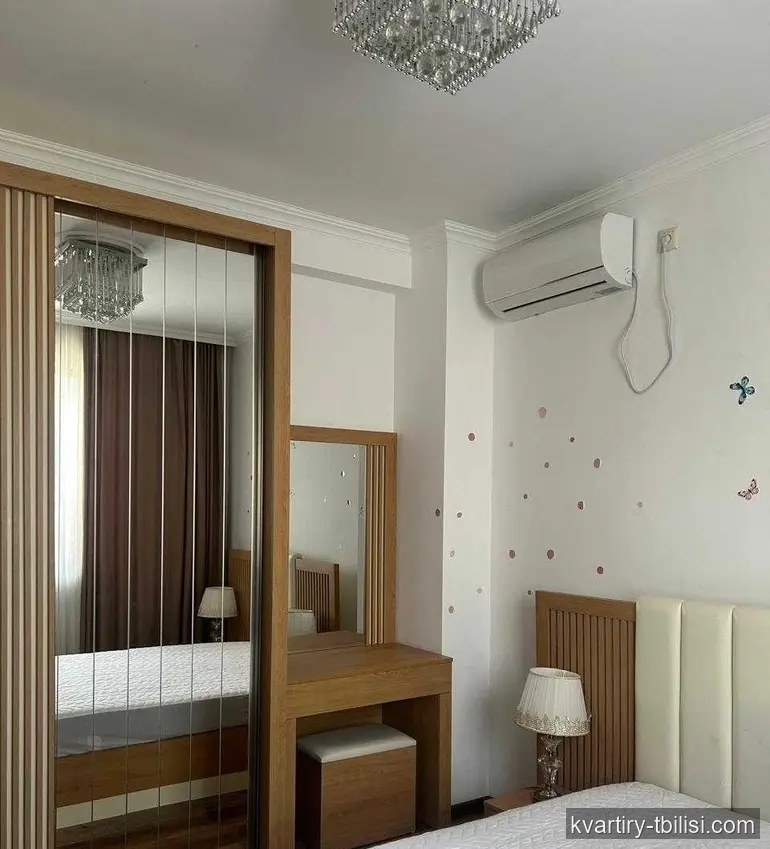 8-комнатный дом в Диди Дигоми — 3 000 USD/мес | Tbilisi Homes