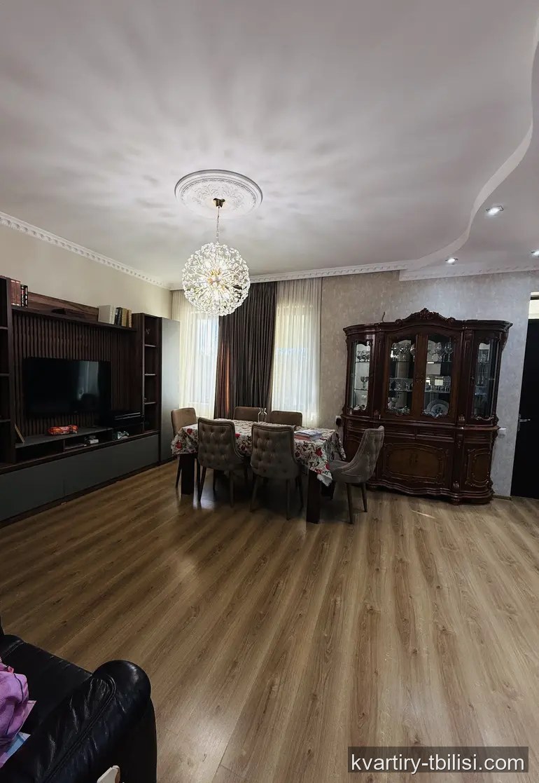 8-комнатный дом в Диди Дигоми — 2 000 USD/мес | Tbilisi Homes