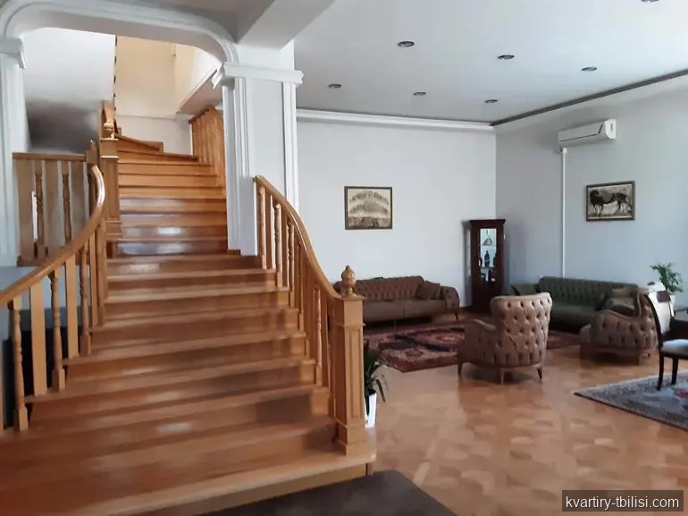 11-комнатный дом в Дигоми 1-9 — 2 500 USD/мес | Tbilisi Homes