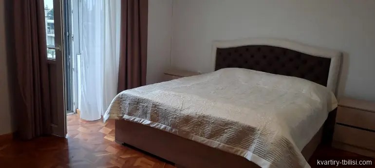 11-комнатный дом в Дигоми 1-9 — 2 500 USD/мес | Tbilisi Homes