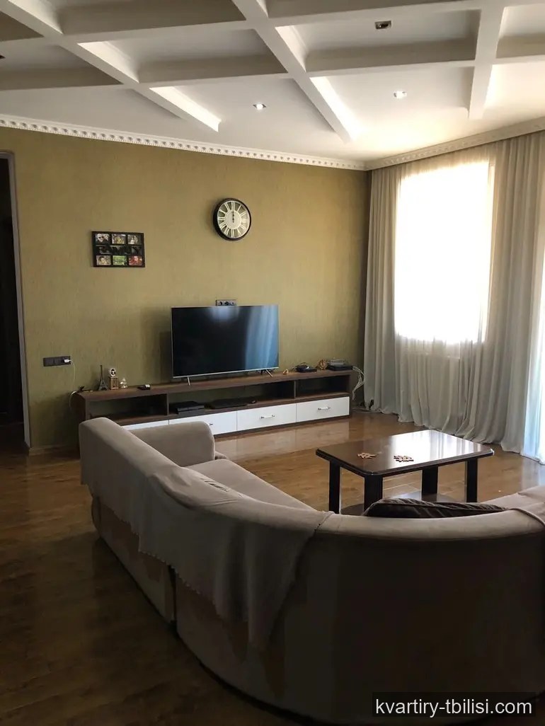 11-комнатный дом в Дигоми 1-9 — 4 000 USD/мес | Tbilisi Homes