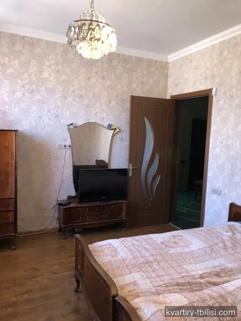 11-комнатный дом в Дигоми 1-9 — 4 000 USD/мес | Tbilisi Homes
