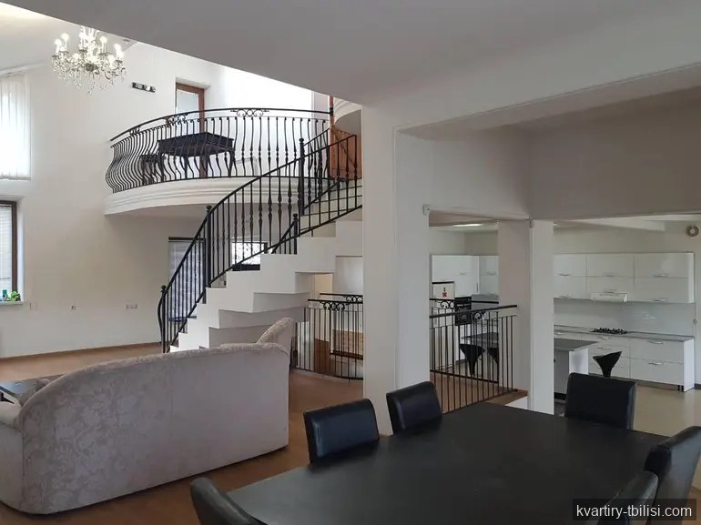 11-bedroom House for rent in Digomi 1-9, Tbilisi, 1000 sqm — 2 500 USD/month | Tbilisi Homes