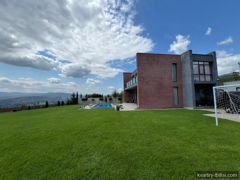 5-комнатный дом в Дигоми 1-9 — 3 000 USD/мес | Tbilisi Homes