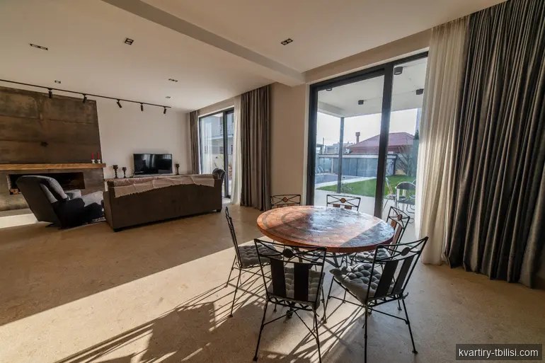 7-комнатный дом в Дигоми 1-9 — 5 000 USD/мес | Tbilisi Homes
