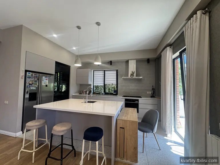 9-bedroom House for rent in Digomi 1-9, Tbilisi, 230 sqm — 2 950 USD/month | Tbilisi Homes