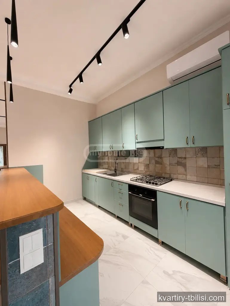 9-комнатный дом в Дигоми 1-9 — 3 500 USD/мес | Tbilisi Homes