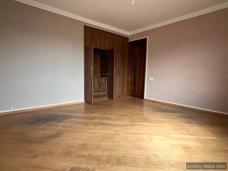 9-комнатный дом в Дигомском массиве — 2 000 USD/мес | Tbilisi Homes