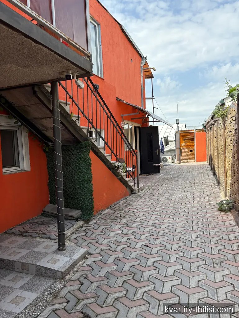 2-комнатный дом на Элиа — 450 USD/мес | Tbilisi Homes