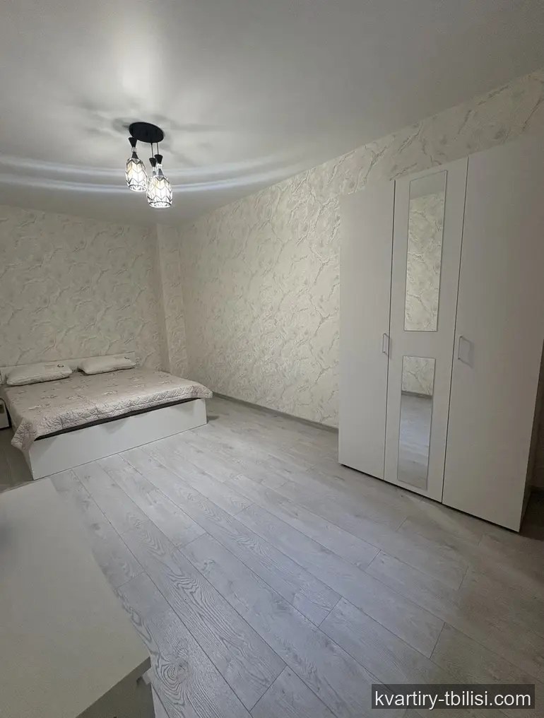 ქირავდება 2 ოთახიანი სახლი ელიაზე, 70 მ² — 500 USD/თვეში | Tbilisi Homes