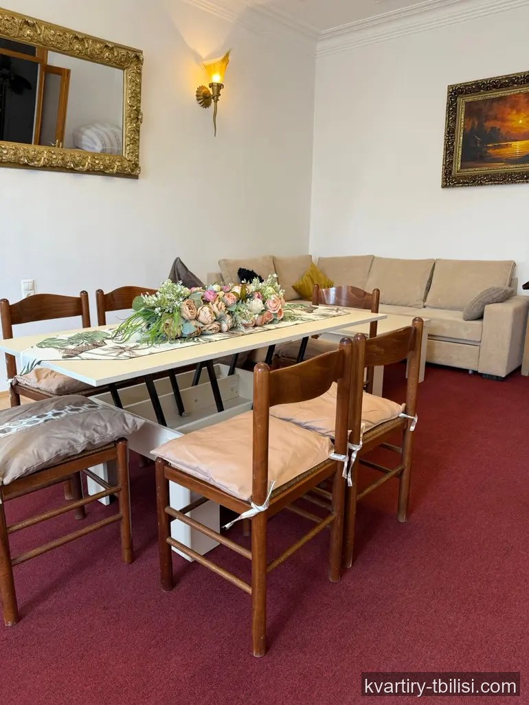 ქირავდება 5 ოთახიანი სახლი ელიაზე, 260 მ² — 2 500 USD/თვეში | Tbilisi Homes