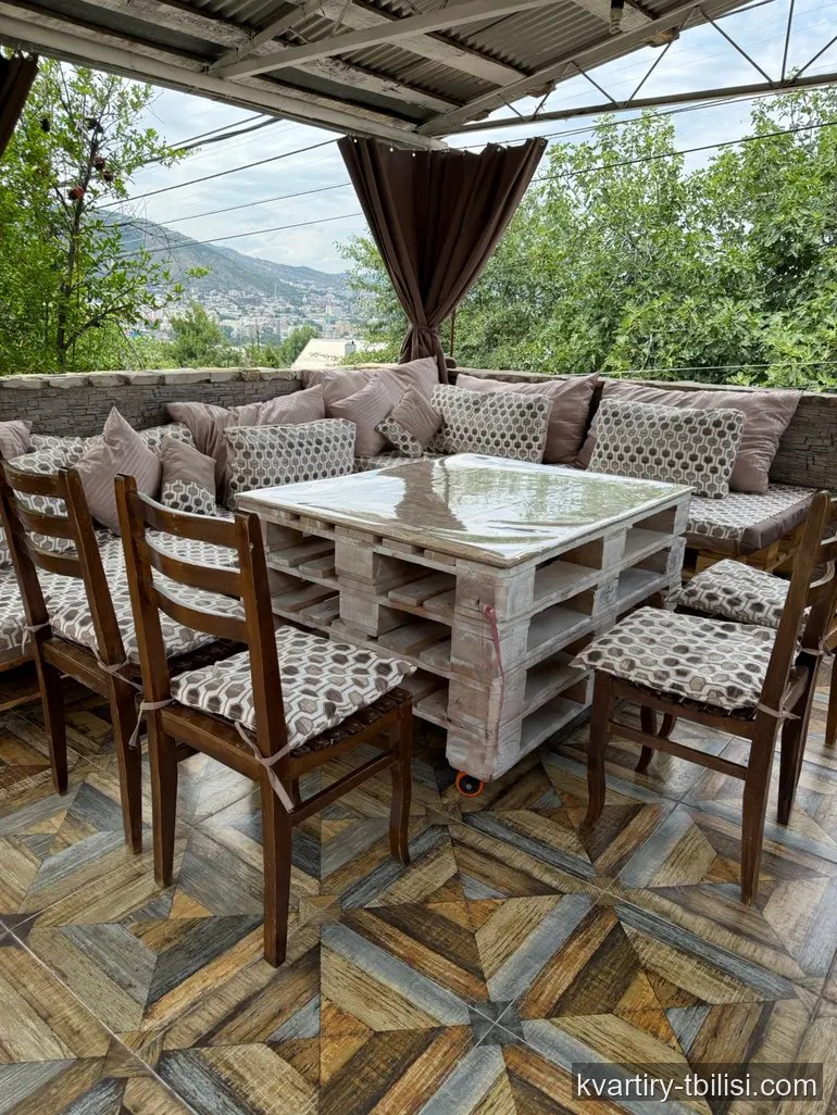 ქირავდება 5 ოთახიანი სახლი ელიაზე, 260 მ² — 2 500 USD/თვეში | Tbilisi Homes