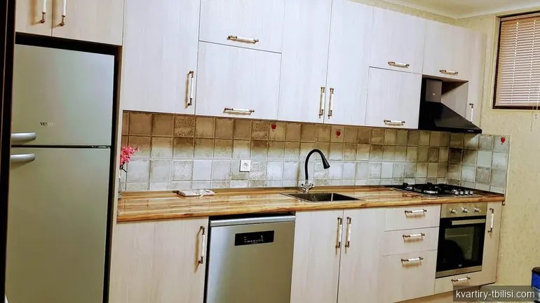 4-комнатный дом в Исани — 800 USD/мес | Tbilisi Homes