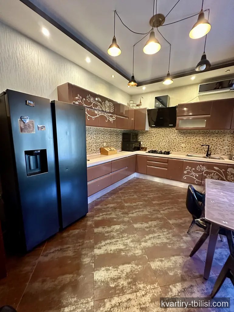 4-комнатный дом в Исани — 1 500 USD/мес | Tbilisi Homes