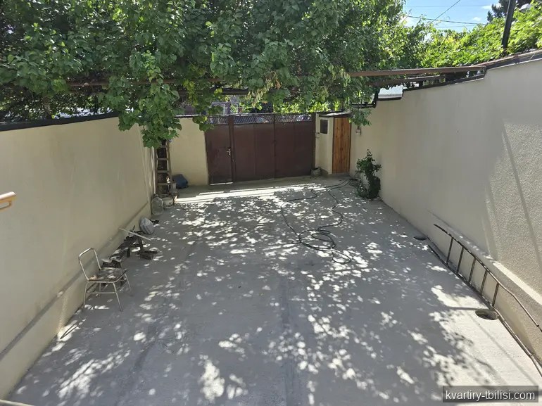 4-комнатный дом в Исани — 1 100 USD/мес | Tbilisi Homes