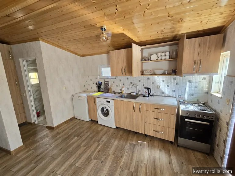 4-комнатный дом в Исани — 1 100 USD/мес | Tbilisi Homes
