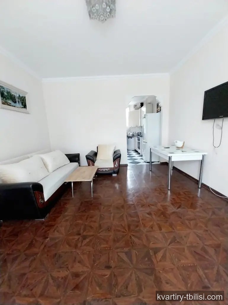 5-комнатный дом в Исани — 1 200 USD/мес | Tbilisi Homes