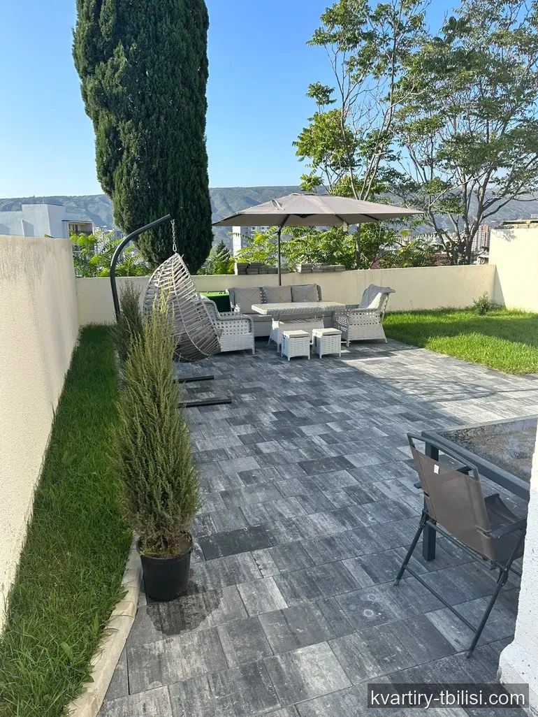 8-комнатный дом в Исани — 2 500 USD/мес | Tbilisi Homes