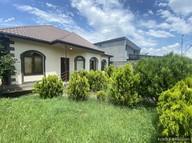 5-комнатный дом в Ивертубани — 1 100 USD/мес | Tbilisi Homes