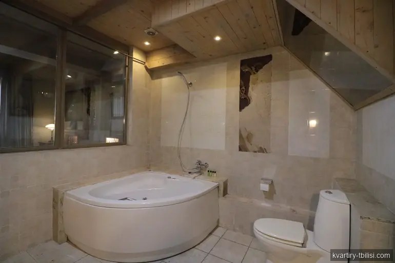 10-bedroom House for rent in Krtsanisi, Tbilisi, 400 sqm — 4 000 USD/month | Tbilisi Homes