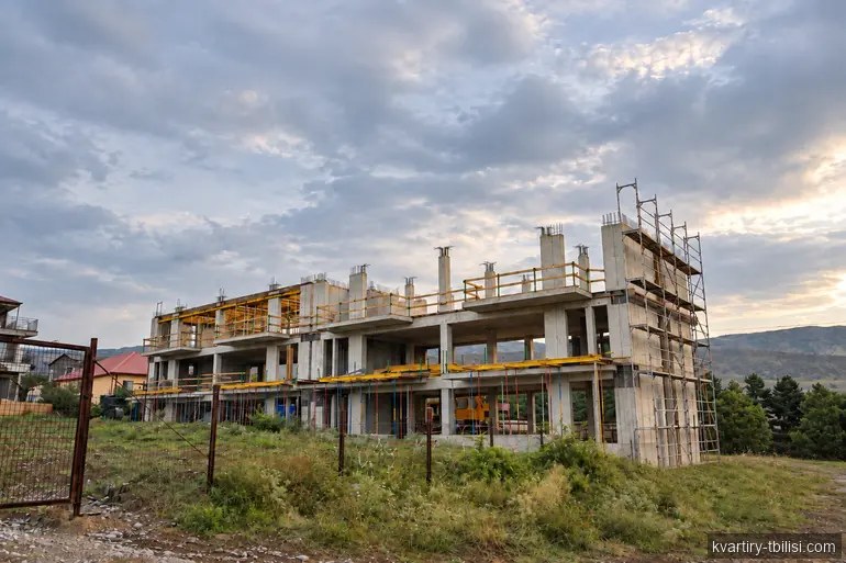 11-комнатный дом в Лиси — 20 000 USD/мес | Tbilisi Homes