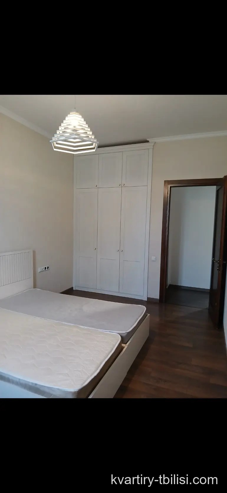 3-комнатный дом на Лоткина — 650 USD/мес | Tbilisi Homes