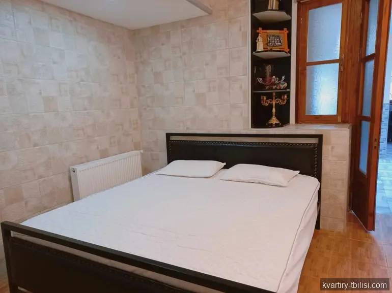 2-bedroom House for rent in Mtatsminda, Tbilisi, 45 sqm — 500 USD/month | Tbilisi Homes