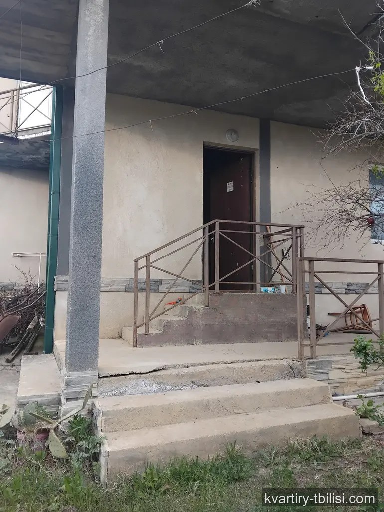 9-bedroom House for rent in Mukhiani, Tbilisi, 260 sqm — 948 USD/month | Tbilisi Homes