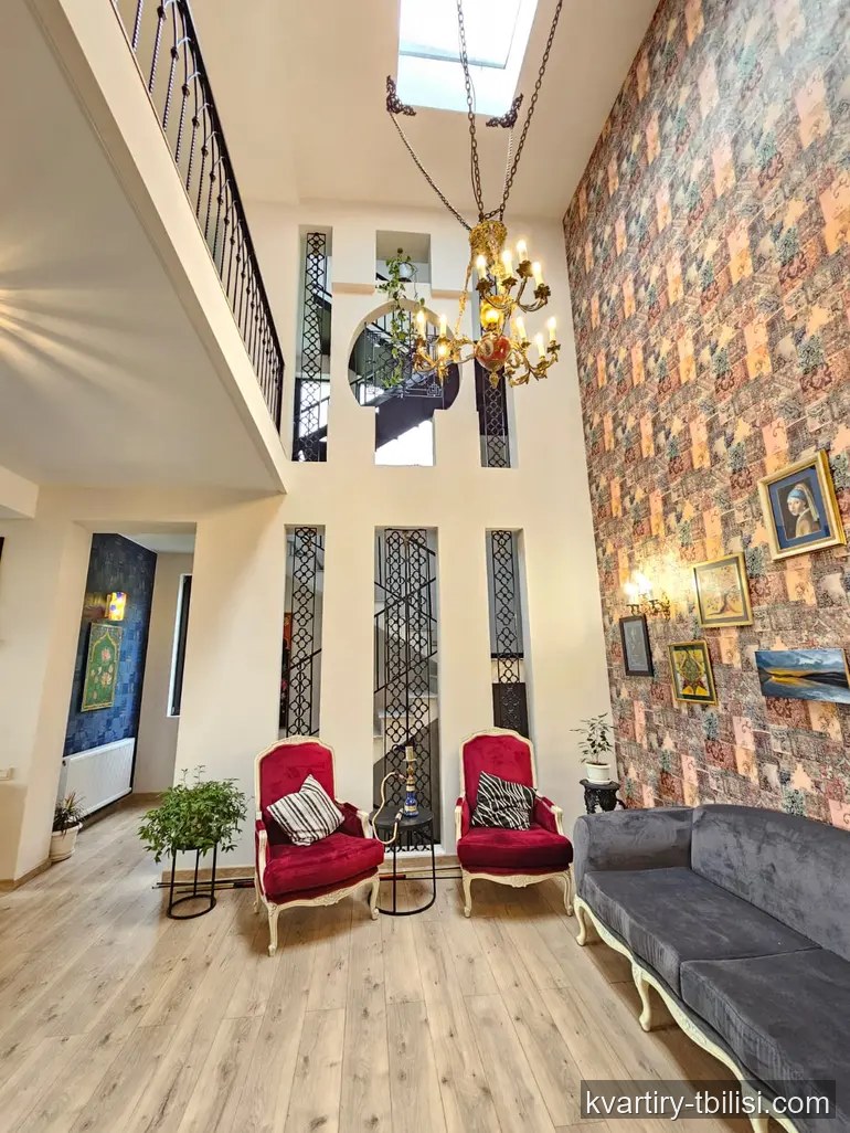 10-комнатный дом на Нутсубидзе — 5 500 USD/мес | Tbilisi Homes