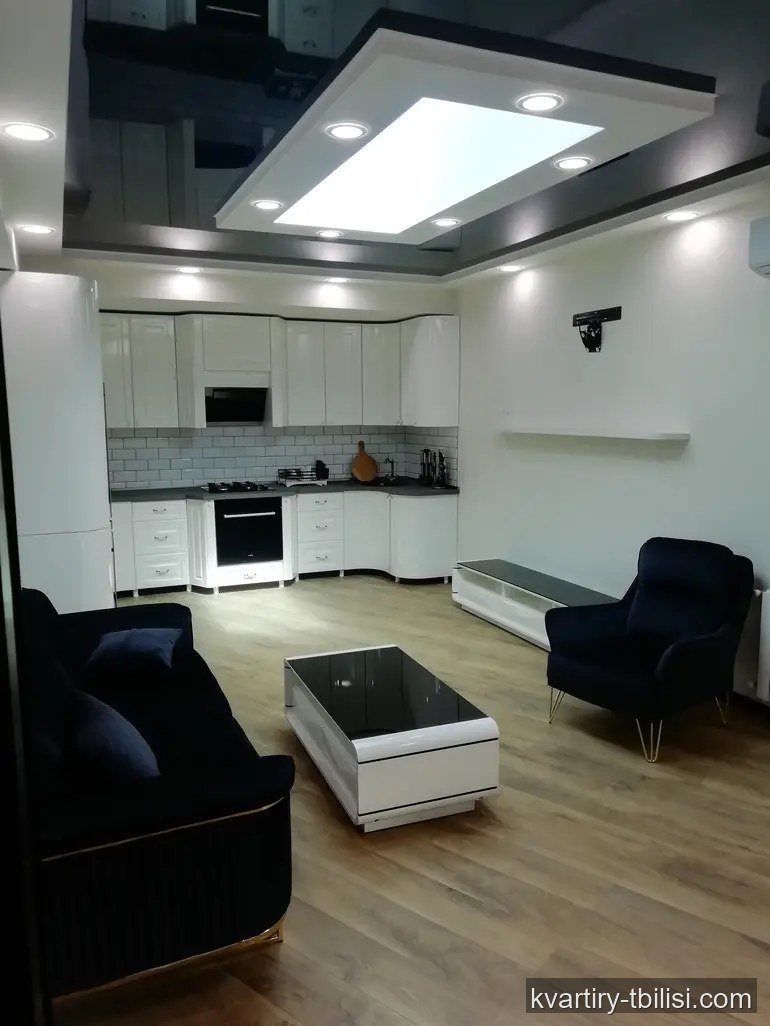 10-комнатный дом в Ортачале — 1 550 USD/мес | Tbilisi Homes