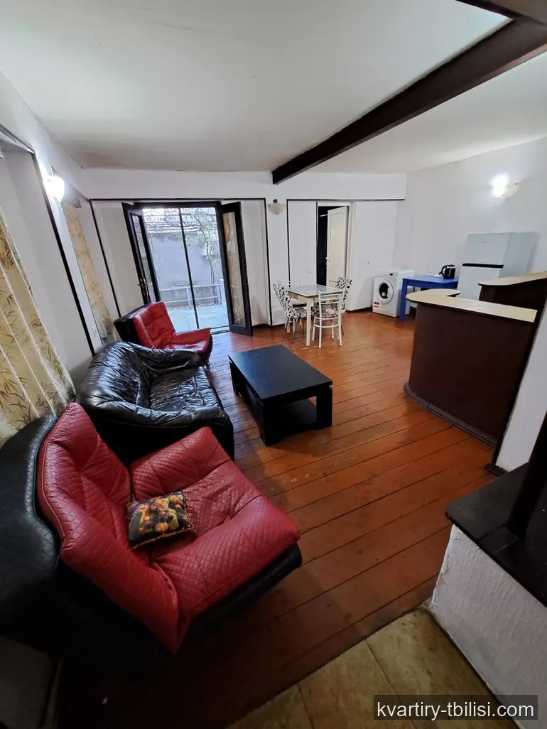 3-комнатный дом на Сабуртало — 650 USD/мес | Tbilisi Homes