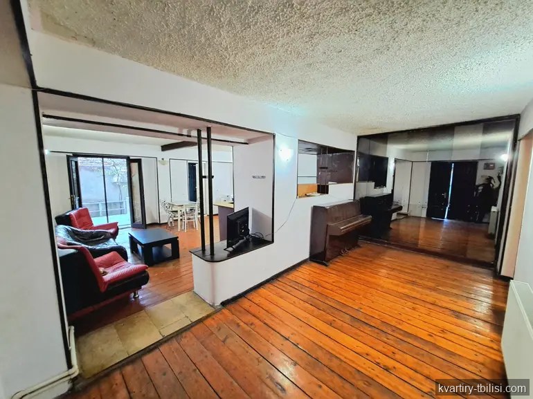 3-комнатный дом на Сабуртало — 650 USD/мес | Tbilisi Homes
