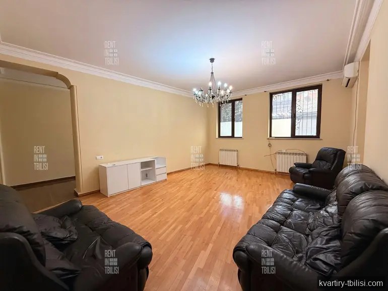 4-bedroom House for rent in Saburtalo, Tbilisi, 140 sqm — 1 100 USD/month | Tbilisi Homes