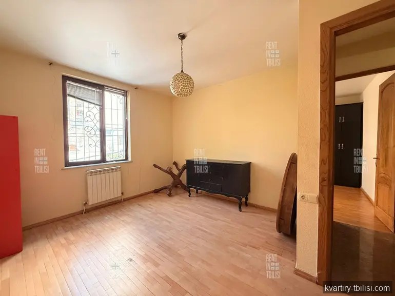 4-bedroom House for rent in Saburtalo, Tbilisi, 140 sqm — 1 100 USD/month | Tbilisi Homes