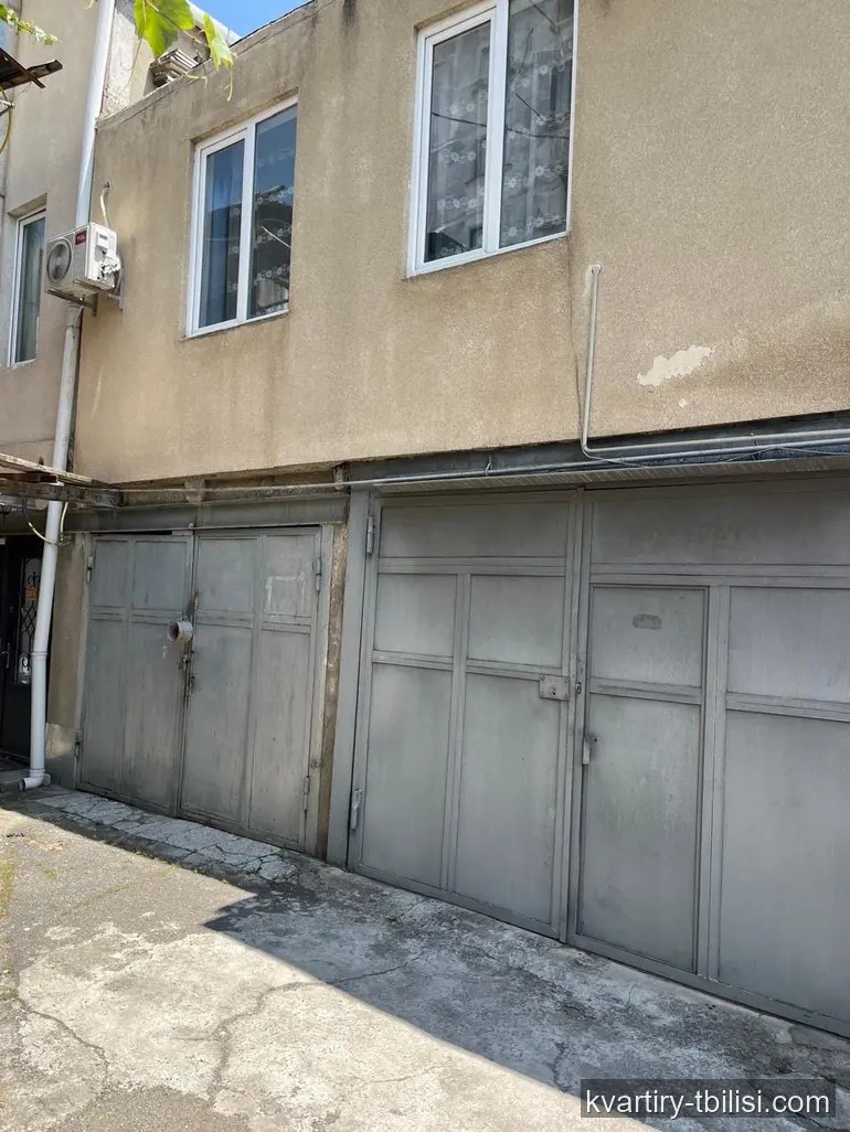 4-комнатный дом на Сабуртало — 500 USD/мес | Tbilisi Homes
